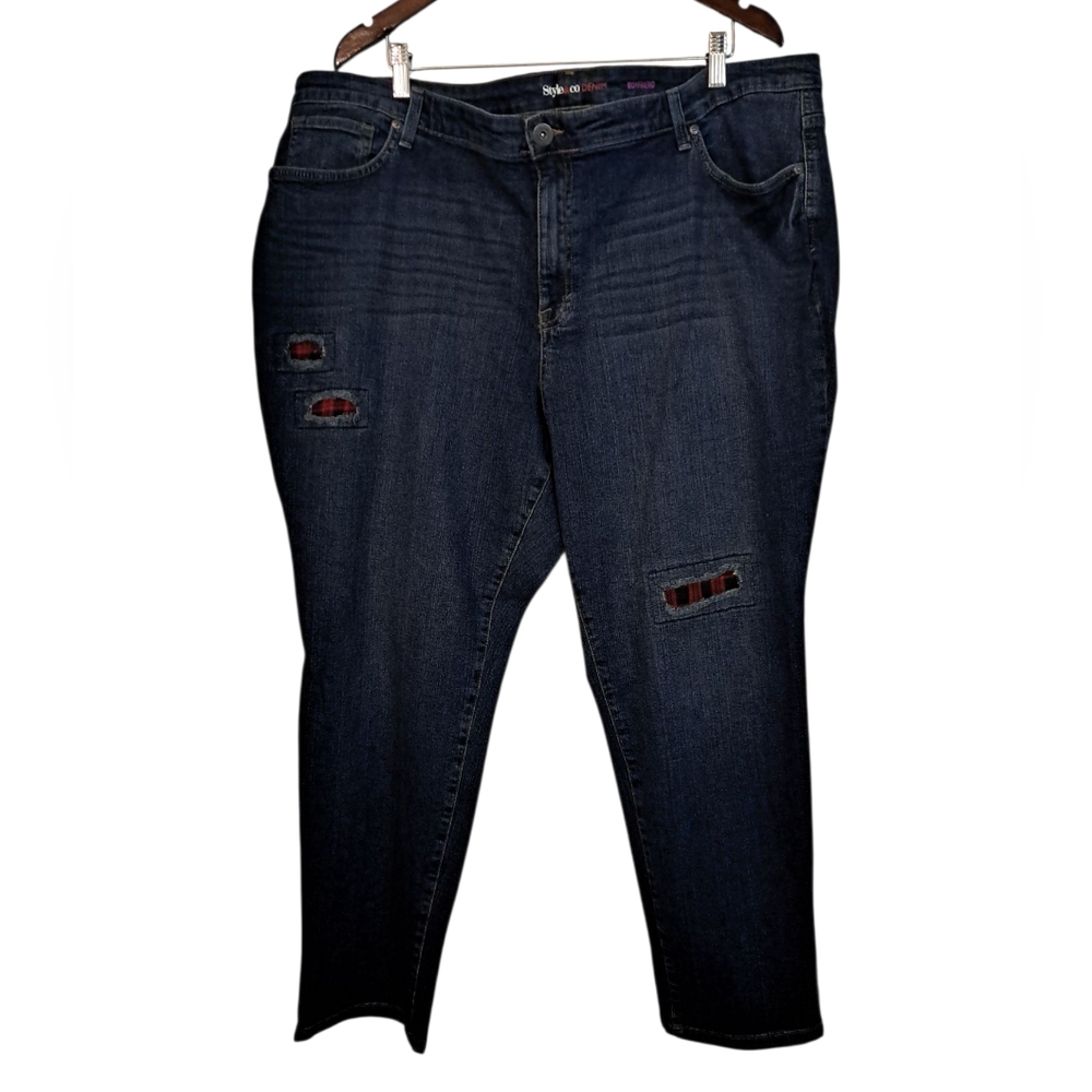 Style & Co Blue Ankl Jeans with Distressed Details 24W Excellent !!